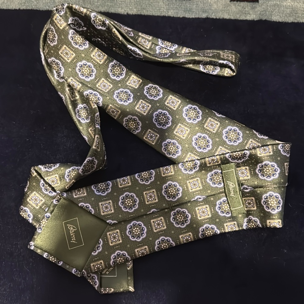 Brioni Tie
